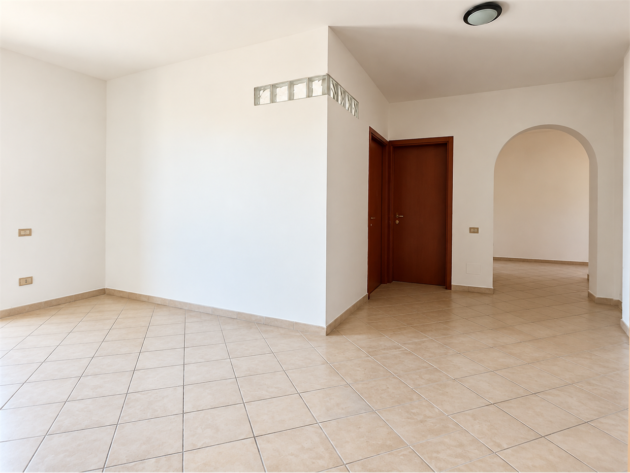 imm_1669-20260930124837-1280- Appartamento con terrazza e lastrico solare – Via Isonzo, Capoterra
